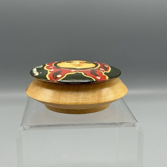 Vtg Romanian Rd Wood Trinket Box Young Girl Folk Art Handpainted Travel Souvenir - Picture 4 of 8